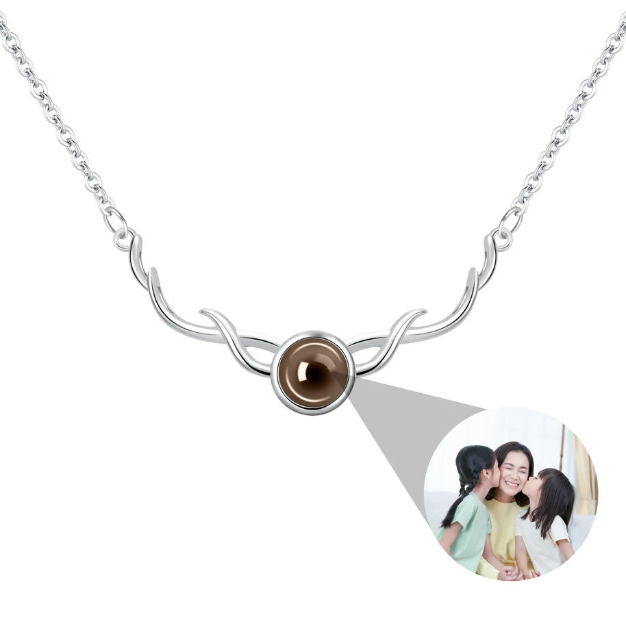 Serabloom - Deer Glow Necklace