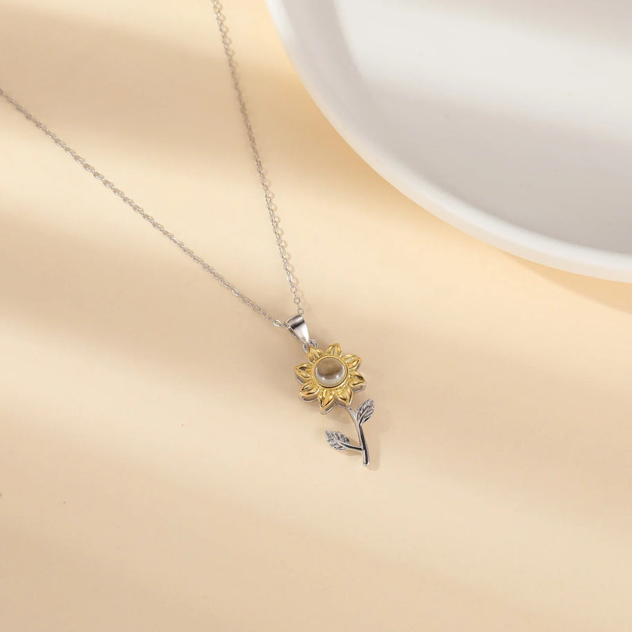 Serabloom - Flower Necklace