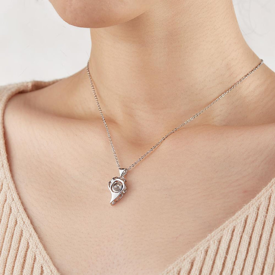 Serabloom - Fire Love Magnet Necklace