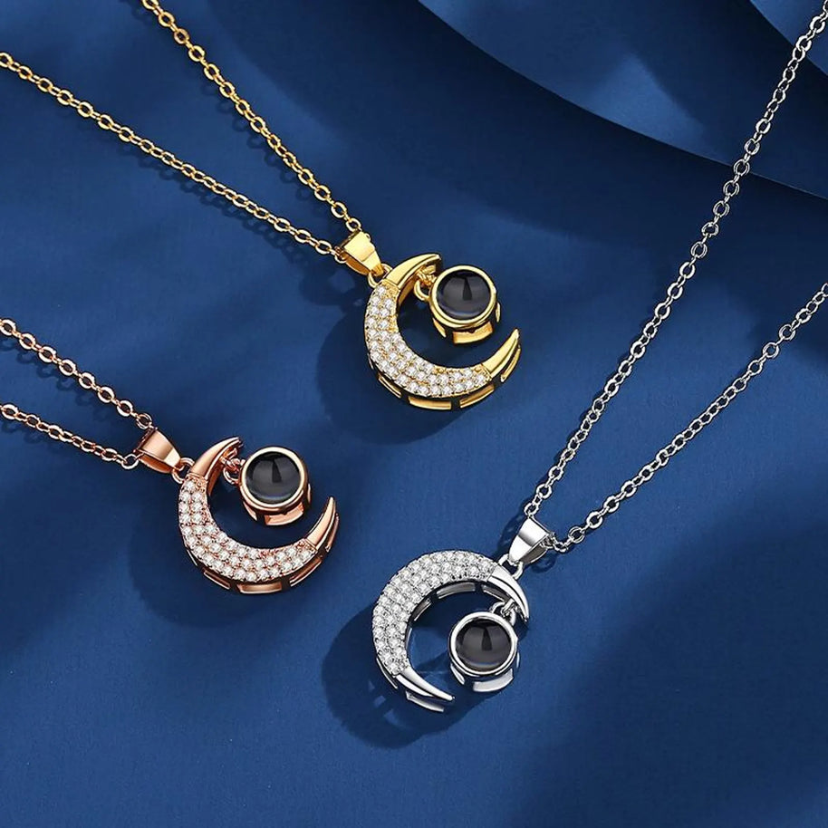 Serabloom - Moon Necklace